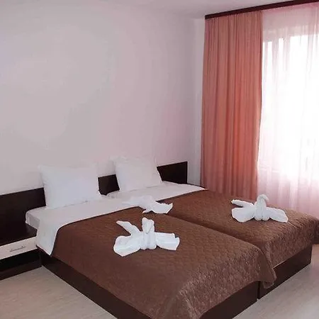 Topalovi نيسيبار