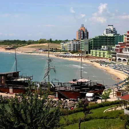 فندق Topalovi نيسيبار